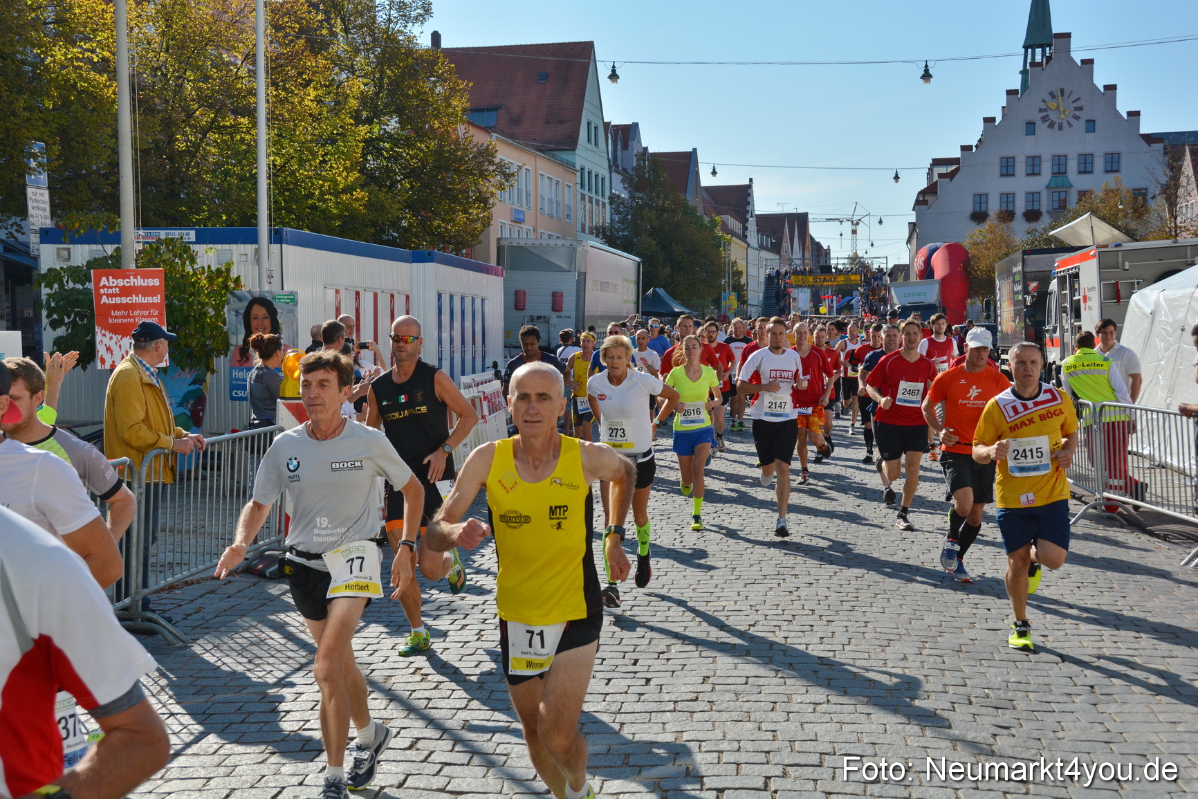 Unterer Markt Stadtlauf Neumarkt 2018 0048